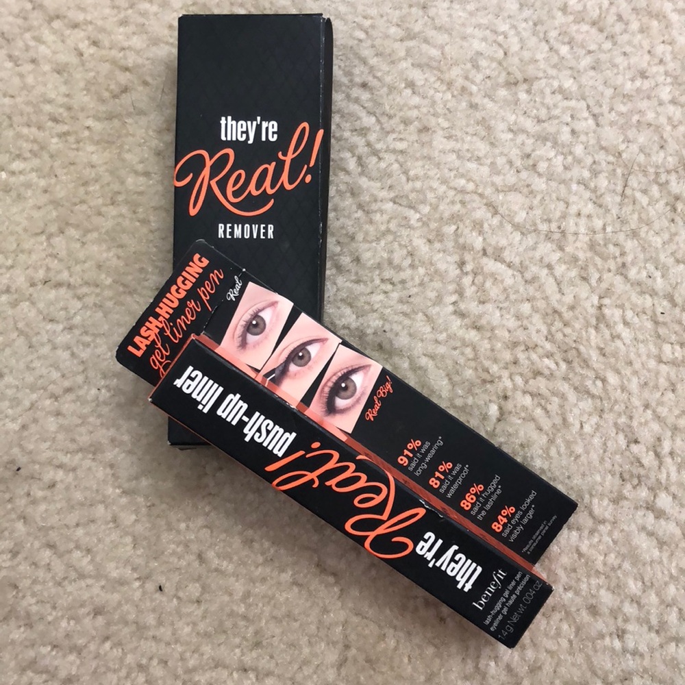 Brand new set of benefit eyeliner and remover